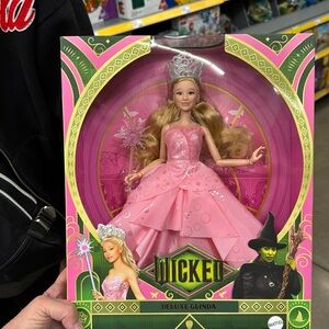 Wicked Deluxe Glinda Mattel Doll Misprint